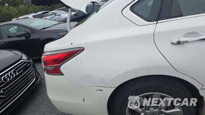 2015 Nissan Altima 2.5 S - zdjęcie 22 z 28 - miniatura