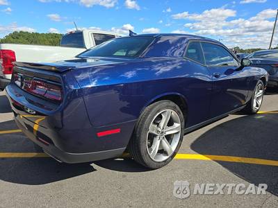 2016 Dodge Challenger SXT - zdjęcie 4 z 22 - miniatura