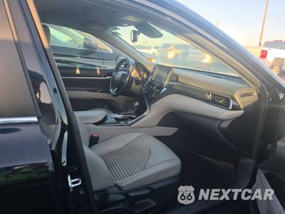 2024 Toyota Camry SE - zdjęcie 8 z 30 - miniatura