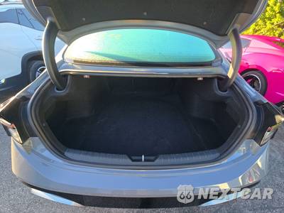 2025 Hyundai Sonata SEL - zdjęcie 17 z 23 - miniatura