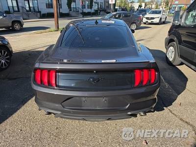 2022 Ford Mustang EcoBoost Coupe - zdjęcie 5 z 23 - miniatura