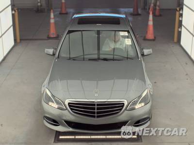 2014 Mercedes-Benz E 350 4MATIC Sedan - zdjęcie 2 z 25 - miniatura