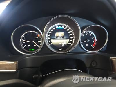 2014 Mercedes-Benz E 350 4MATIC Sedan - zdjęcie 12 z 25 - miniatura