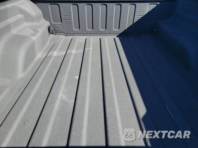 2022 Jeep Gladiator Rubicon Crew Cab Medium Bed - zdjęcie 16 z 25 - miniatura