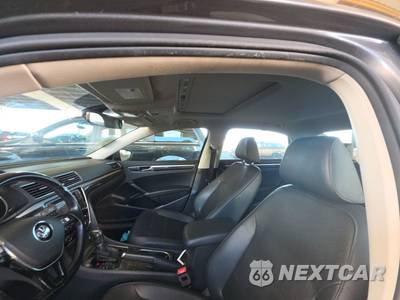 2018 Volkswagen Passat 2.0T SE w/Technology - zdjęcie 17 z 36 - miniatura