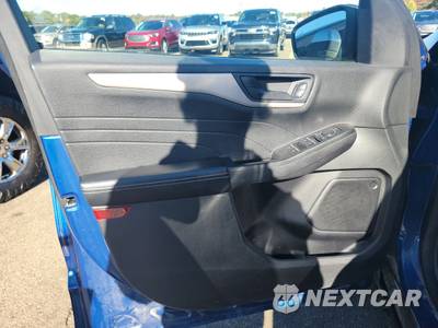 2022 Ford Escape Hybrid SE - zdjęcie 9 z 27 - miniatura