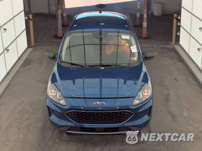 2022 Ford Escape Hybrid SE - zdjęcie 2 z 31 - miniatura