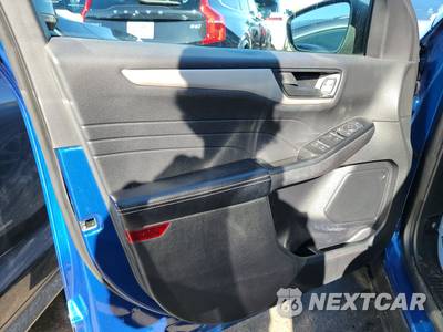 2022 Ford Escape Hybrid SE - zdjęcie 9 z 31 - miniatura