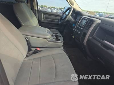 2015 Ram 1500 Express Crew Cab Short Bed - zdjęcie 8 z 33 - miniatura