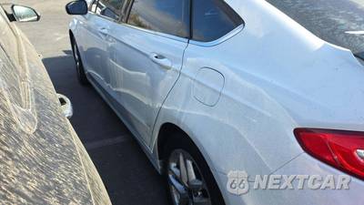 2015 Ford Fusion SE - zdjęcie 49 z 67 - miniatura