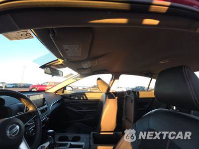 2022 Nissan Altima SR - zdjęcie 18 z 29 - miniatura