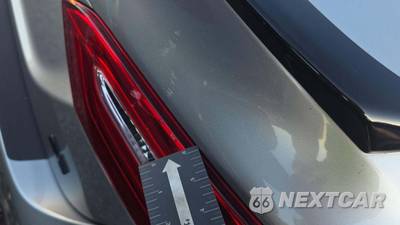 2019 Toyota Camry SE - zdjęcie 20 z 40 - miniatura