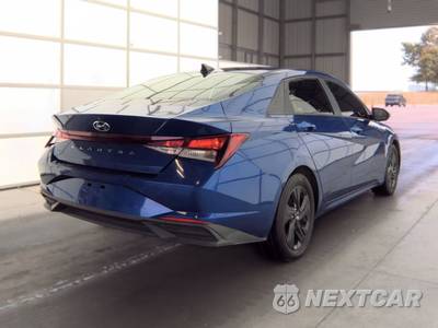 2021 Hyundai Elantra SE - zdjęcie 4 z 50 - miniatura