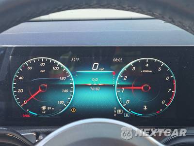 2022 Mercedes-Benz GLB 250 4MATIC - zdjęcie 12 z 26 - miniatura
