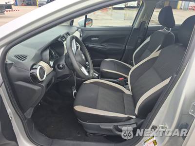 2021 Nissan Versa SV - zdjęcie 7 z 26 - miniatura