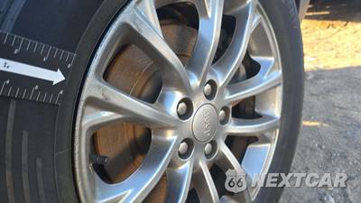 2019 Jeep Cherokee Latitude Plus - zdjęcie 26 z 33 - miniatura