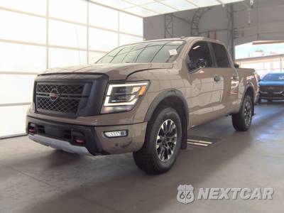 2021 Nissan TITAN PRO-4X Crew Cab Short Bed