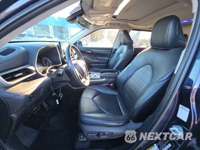 2021 Toyota Highlander XLE - zdjęcie 7 z 27 - miniatura