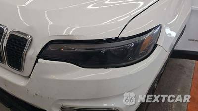 2019 Jeep Cherokee Limited - zdjęcie 39 z 42 - miniatura