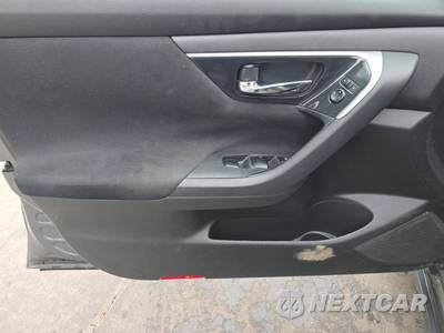 2014 Nissan Altima 2.5 S - zdjęcie 9 z 36 - miniatura