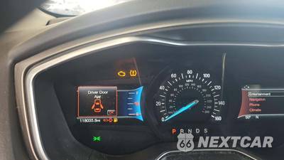 2015 Ford Fusion SE - zdjęcie 45 z 51 - miniatura