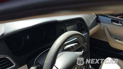 2017 Hyundai Sonata SE - zdjęcie 36 z 44 - miniatura