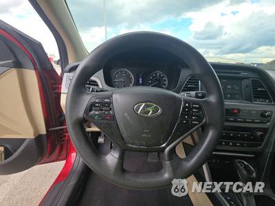 2017 Hyundai Sonata SE - zdjęcie 10 z 44 - miniatura