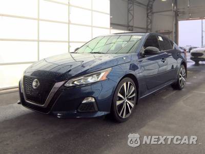 2019 Nissan Altima SR - zdjęcie 1 z 37 - miniatura