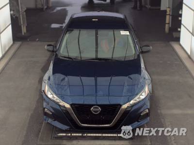 2019 Nissan Altima SR - zdjęcie 2 z 37 - miniatura