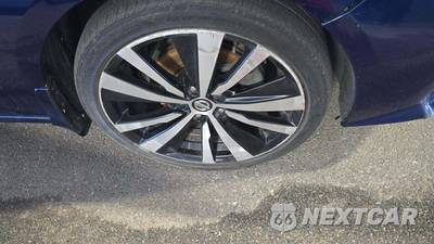 2019 Nissan Altima SR - zdjęcie 21 z 37 - miniatura