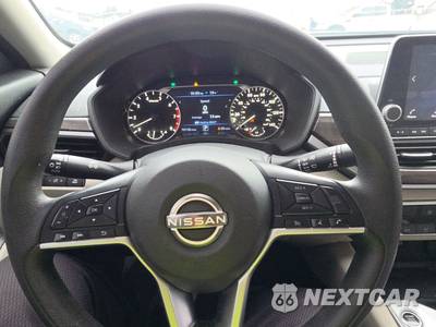 2024 Nissan Altima SV - zdjęcie 10 z 35 - miniatura