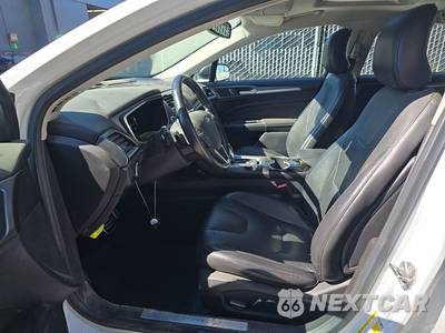 2015 Ford Fusion Titanium - zdjęcie 7 z 46 - miniatura