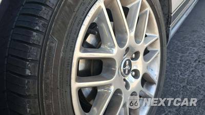 2012 Ford Mustang V6 Premium Coupe - zdjęcie 42 z 43 - miniatura