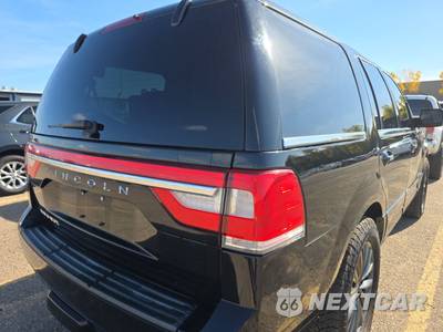 2017 Lincoln Navigator Select - zdjęcie 4 z 40 - miniatura