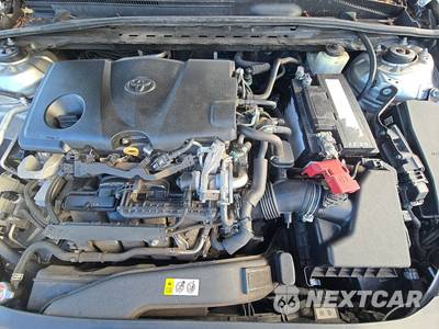 2018 Toyota Camry LE - zdjęcie 9 z 10 - miniatura