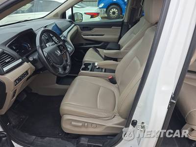 2020 Honda Odyssey Touring 118.1" WB - zdjęcie 7 z 29 - miniatura
