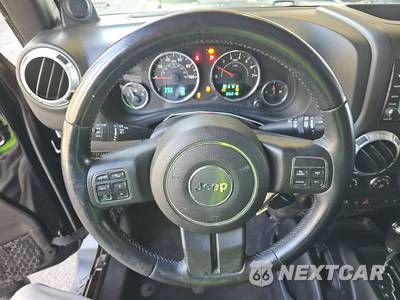 2014 Jeep Wrangler Unlimited Sahara - zdjęcie 10 z 25 - miniatura