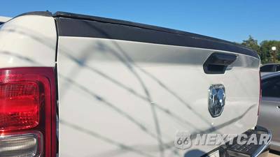 2022 Ram 2500 Big Horn Crew Cab Long Bed - zdjęcie 19 z 30 - miniatura