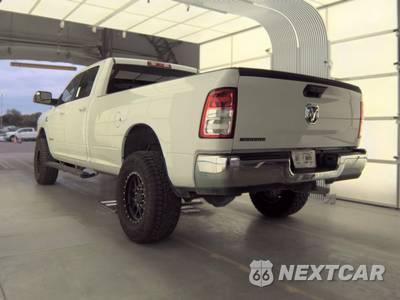 2022 Ram 2500 Big Horn Crew Cab Long Bed - zdjęcie 6 z 30 - miniatura
