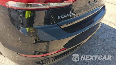 2018 Hyundai Elantra SEL Sedan - zdjęcie 20 z 31 - miniatura