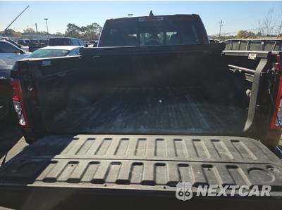 2021 Ram 1500 Big Horn Crew Cab Short Bed - zdjęcie 13 z 27 - miniatura