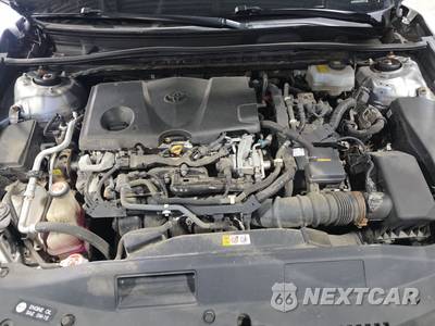 2018 Toyota Camry Hybrid XLE - zdjęcie 15 z 22 - miniatura