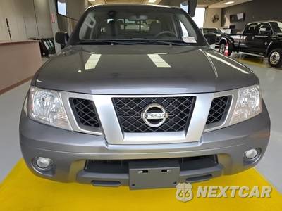 2020 Nissan Frontier SV Crew Cab Medium Bed - zdjęcie 2 z 17 - miniatura