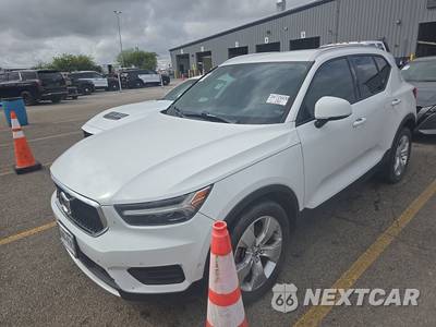 2020 Volvo XC40 T4 Momentum - zdjęcie 1 z 28 - miniatura