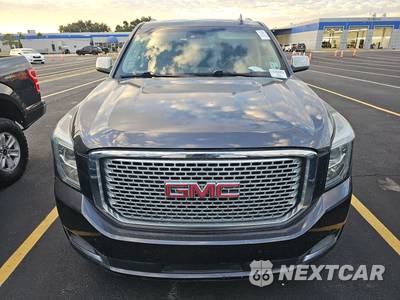 2017 GMC Yukon Denali 5SA - zdjęcie 2 z 34 - miniatura
