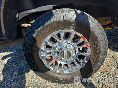 2021 Ford Super Duty F-250 XLT Crew Cab Medium Bed - zdjęcie 11 z 28 - miniatura