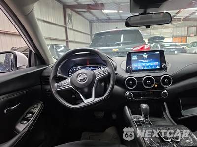 2024 Nissan Sentra SV - zdjęcie 8 z 18 - miniatura
