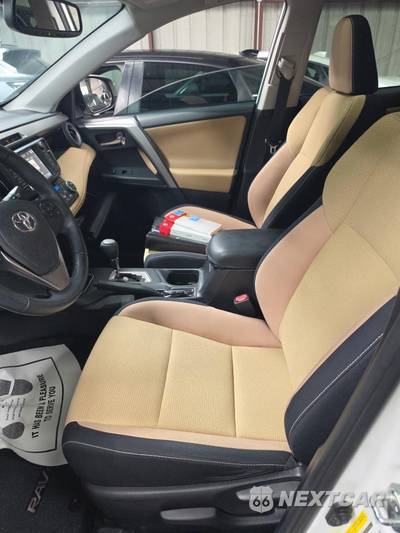 2016 Toyota RAV4 XLE - zdjęcie 7 z 18 - miniatura