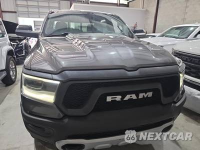 2019 Ram 1500 Rebel Crew Cab Short Bed - zdjęcie 2 z 18 - miniatura