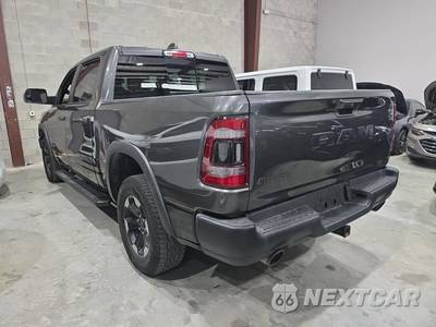 2019 Ram 1500 Rebel Crew Cab Short Bed - zdjęcie 6 z 18 - miniatura